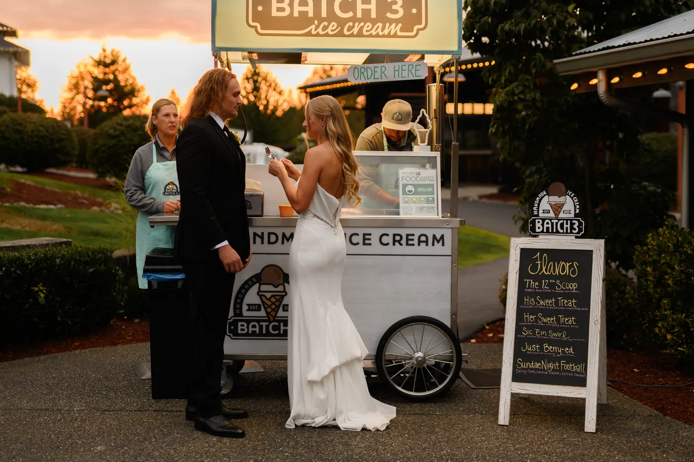 Batch 3 ice cream cart at a wedding